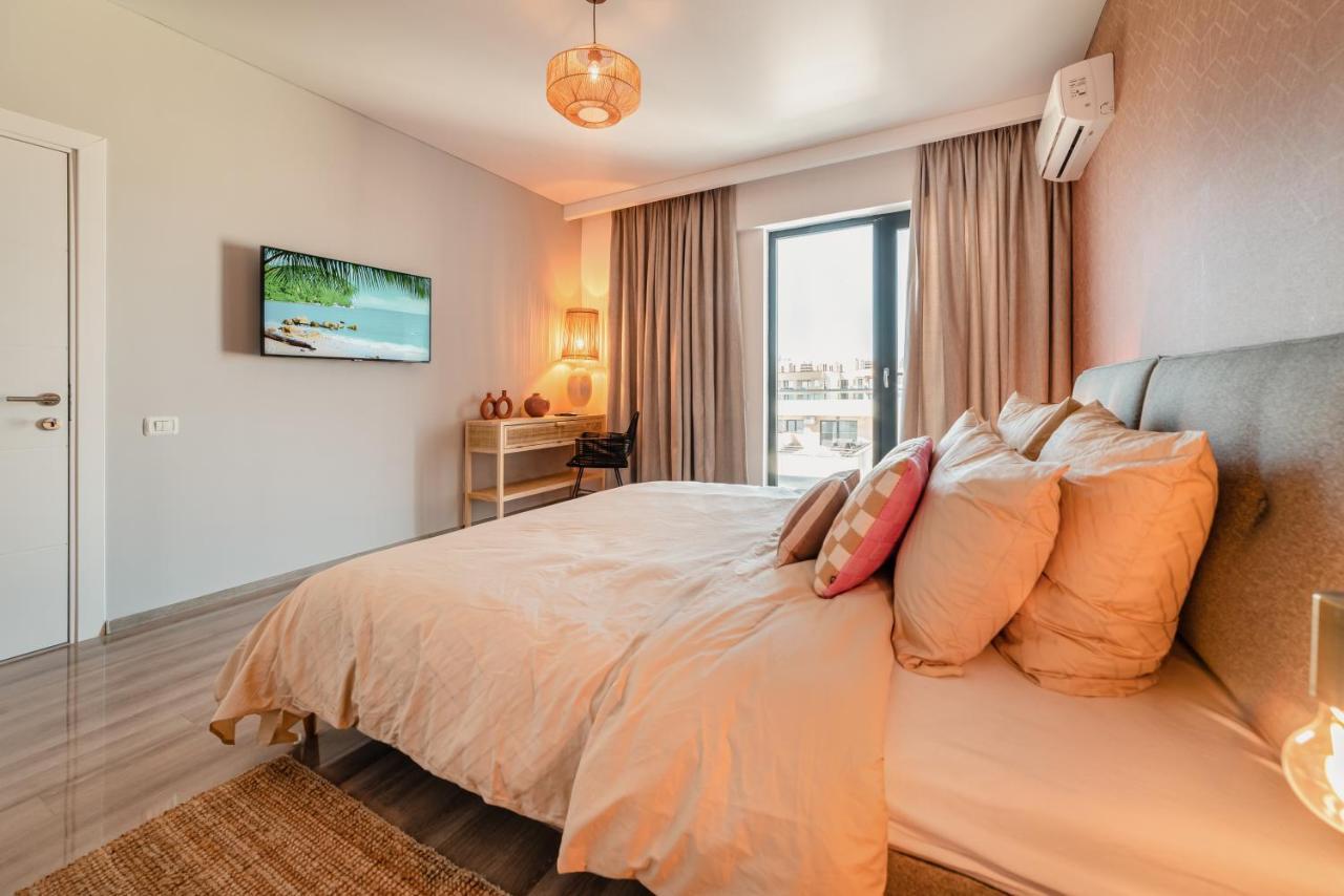 Apartament Zoomers Cazare Mamaia Nord - Năvodari Buitenkant foto